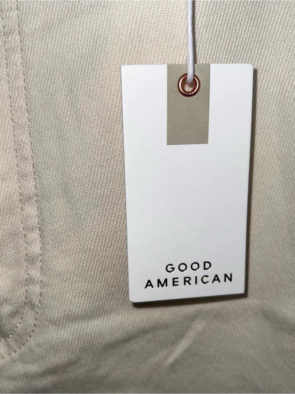 Good American Good 9’s Long Shorts Cream Utility Pocket 18 NWT Raw Hem